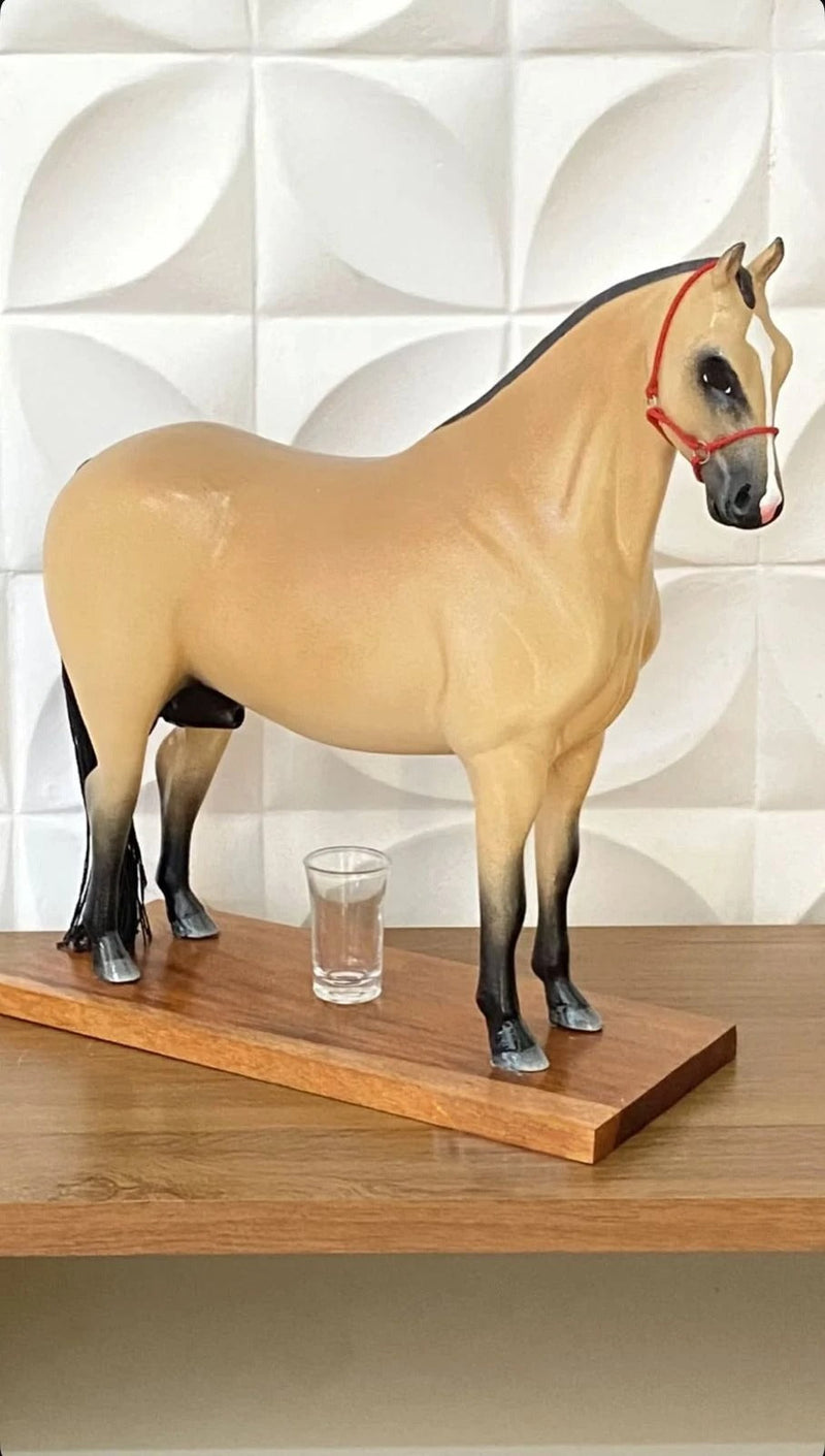 PROMOÇÃO COMPRE 01 E LEVE O CAVALO COROTE PELA METADE DO PREÇO 2 LITROS